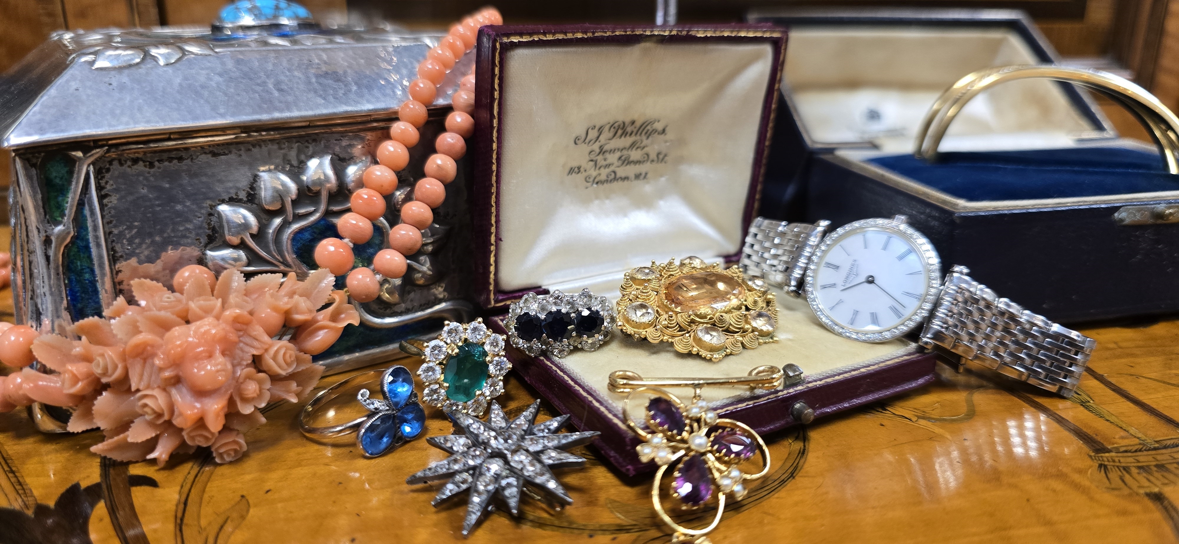 Specialist Jewellery, Watches, Coins, Silver & Designer Goods