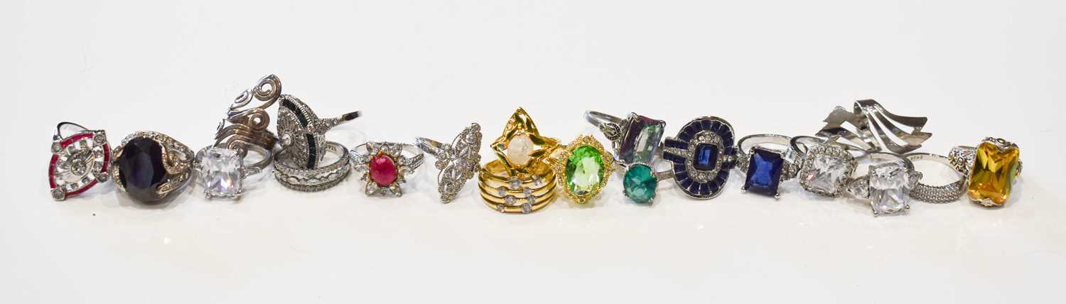 Jewellery Auction Has Something For Everyone