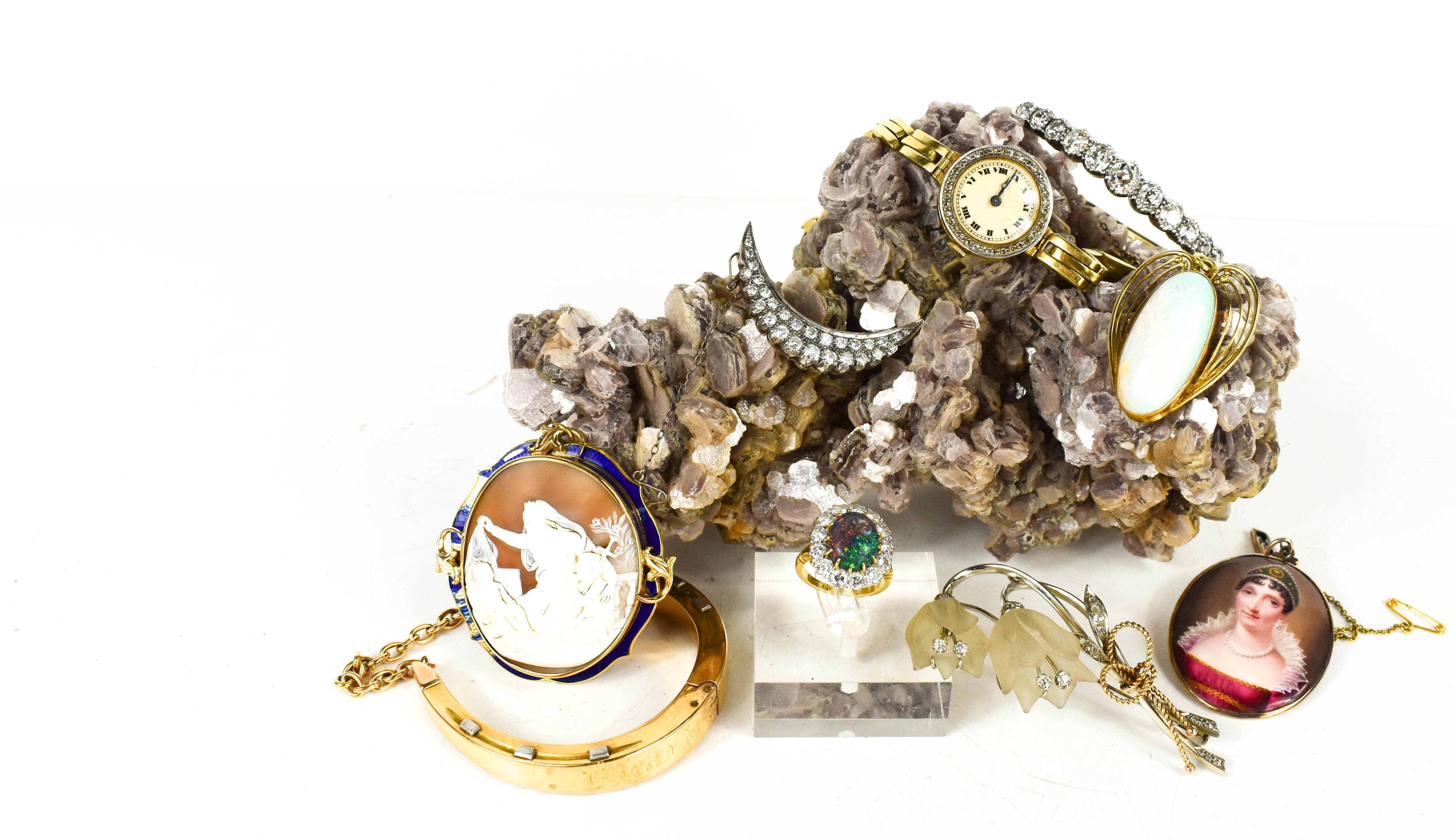 Specialist Jewellery, Silver & Gold Auction