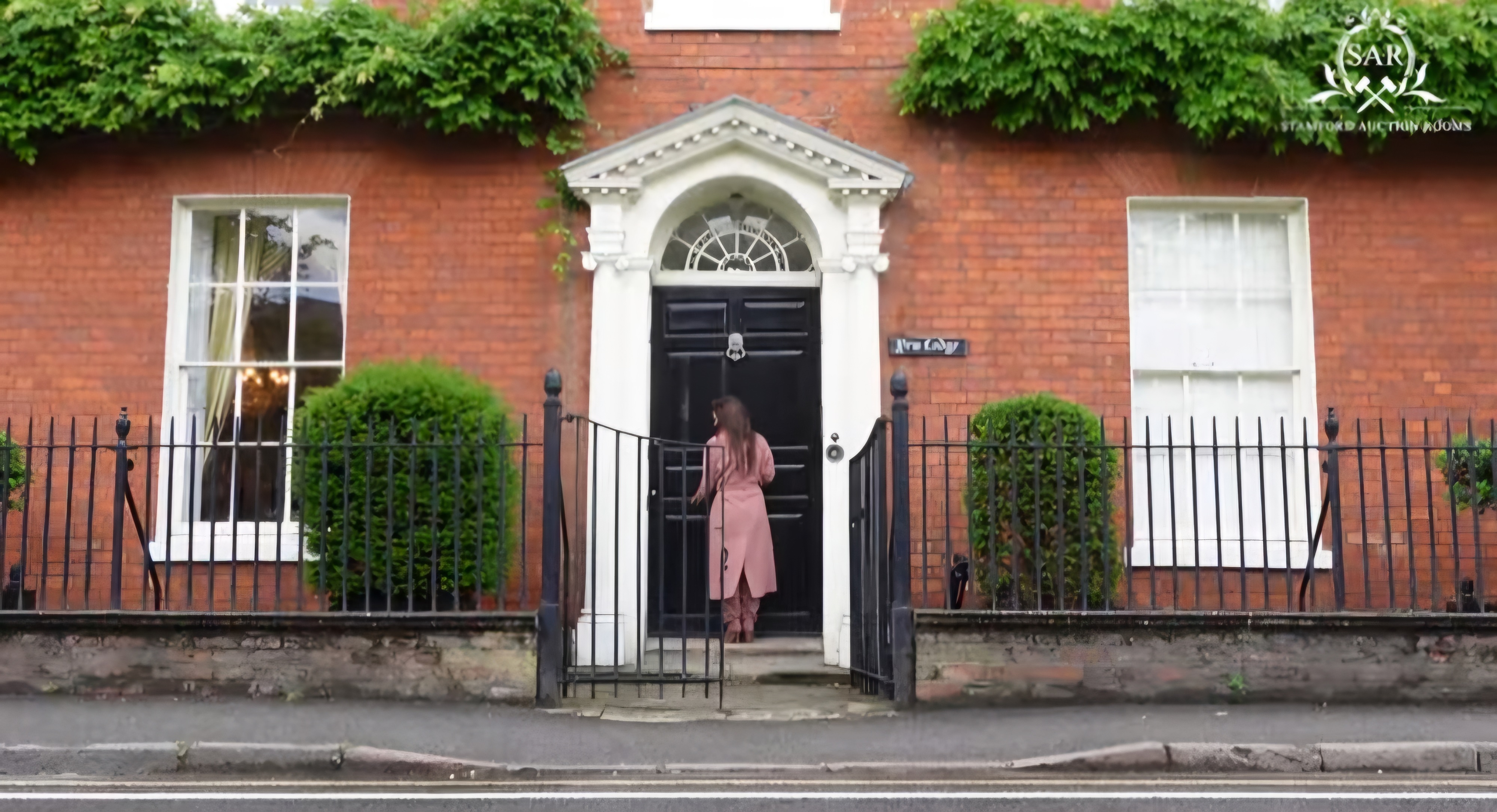 Yew Lodge Georgian Townhouse 