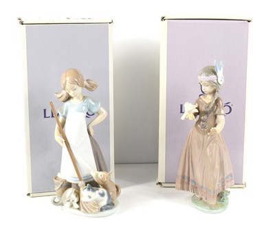 Lot 159 - Two boxed Lladro figurines Playful Kittens...