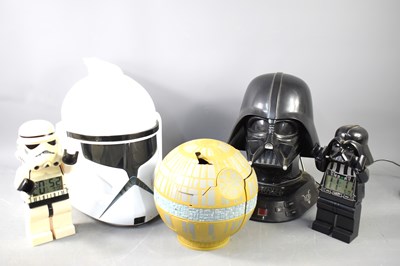 Lot 571 - A collection of Star Wars memorabilia to...