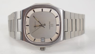 Lot 37 - A vintage Zenith automatic wristwatch with...