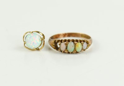 Lot 104 - A 9ct gold ring and a single opal stud earring,...