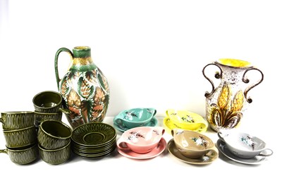 Lot 195 - A collection of 20th century retro vintage...