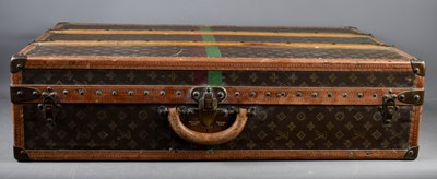 Lot 436 - A Louis Vuitton travelling trunk, initialled...