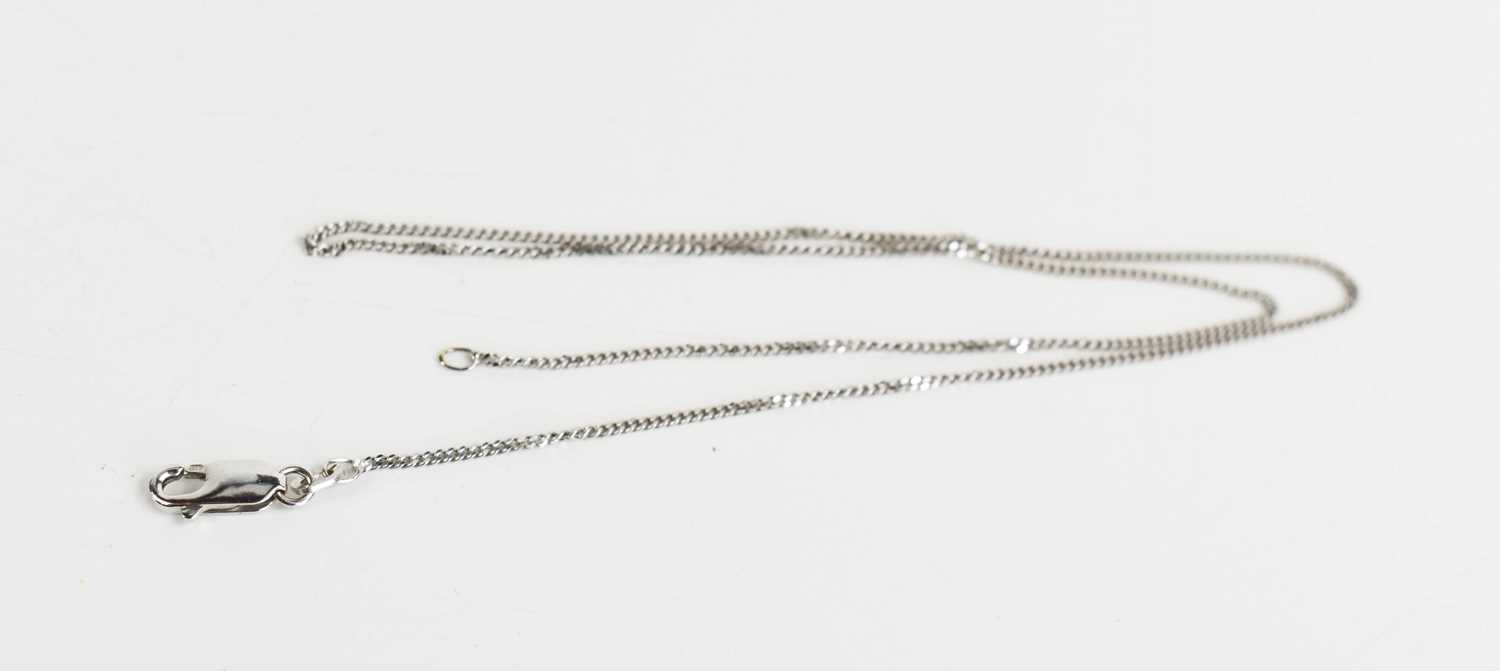 Lot 77 - A 9ct Italian white gold chain, 3.6g, 42cm long.