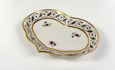 Lot 202 - An early 19th century Derby porcelain...