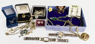 Lot 270 - A group of silver and vintage costume...