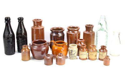 Lot 187 - A group of collectable stoneware and glass...