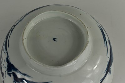 Lot 39 - An 18th century Worcester blue and white bowl,...