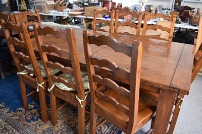 Lot 497 - The Irish Coast Collection extendable dining...