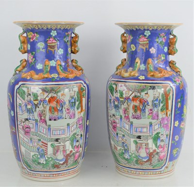 Lot 179 - A pair of Chinese vases depicting Chinese...
