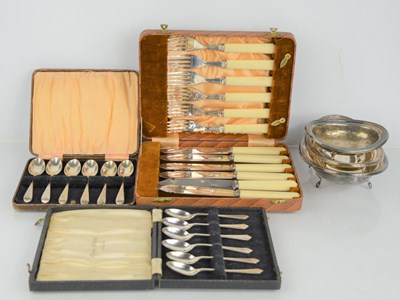 Lot 261 - A set of six Art Deco style silver teaspoons,...