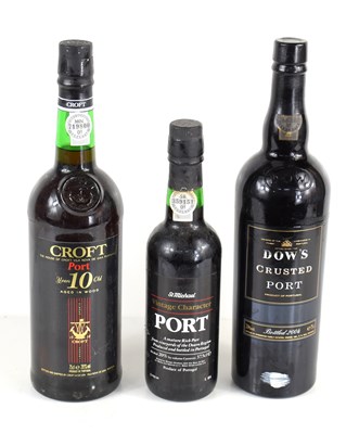 Lot 230 - A group of port comprising a bottle of 2002...