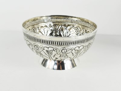 Lot 453 - A silver footed bowl, embossed with acanthus...