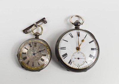 Lot 370 - A Victorian silver pocket watch with Roman...