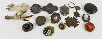 Lot 193 - A group of jewellery, to include silver fob,...