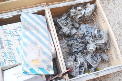 Lot 25 - A group of car parts and other items to...
