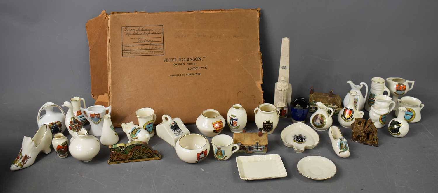 Lot 78 - A selection of Goss and Arcadian Crestware,...