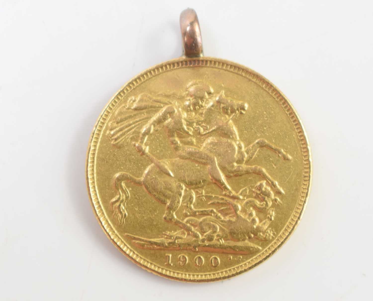 Lot 46 - A Queen Victoria full gold sovereign, Sydney...