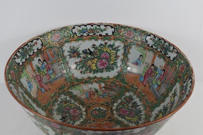 Lot 15 - A large 20th century Canton Famille Rose bowl,...