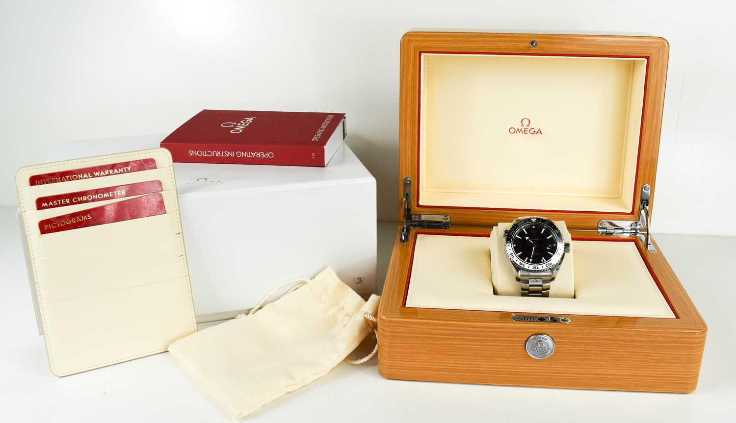 Lot 321 - An Omega Seamaster Planet Ocean GMT, no....