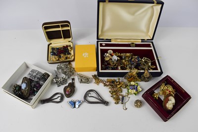 Lot 312 - A group of silver and costume jewellery,...