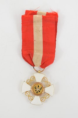 Lot 28 - An Italy Order of the Crown medal, Knight,...