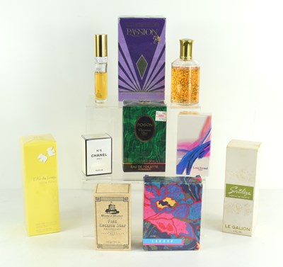 Lot 185 - A group of vintage ladies perfumes to include...