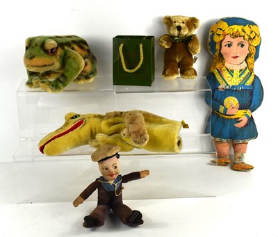 Lot 165 - A vintage Steiff crocodile hand puppet...