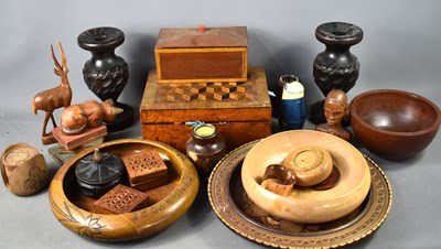 Lot 194 - A group of treen to include a Victorian...