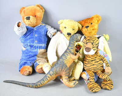 Lot 131 - A collection of collectable teddy bears and...