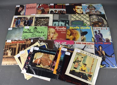 Lot 39 - A collection of vintage vinyl singles, mostly...