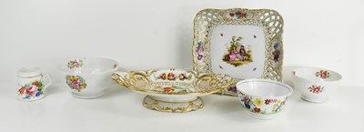 Lot 334 - A group of 19th century and later ceramics...