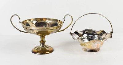 Lot 413 - A silver tazza bon-bon dish, of circular...