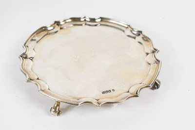 Lot 407 - A silver salver, Sheffield 1929, with pie...