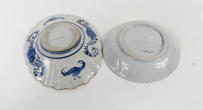 Lot 52 - A blue and white saucer, or pin dish, likely...