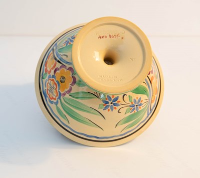 Lot 26 - A Wedgwood creamware pedestal bowl, circa...