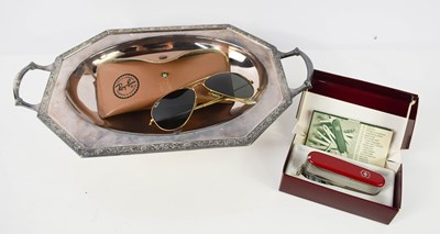 Lot 372 - A pair of Rayban Aviator sunglasses, complete...