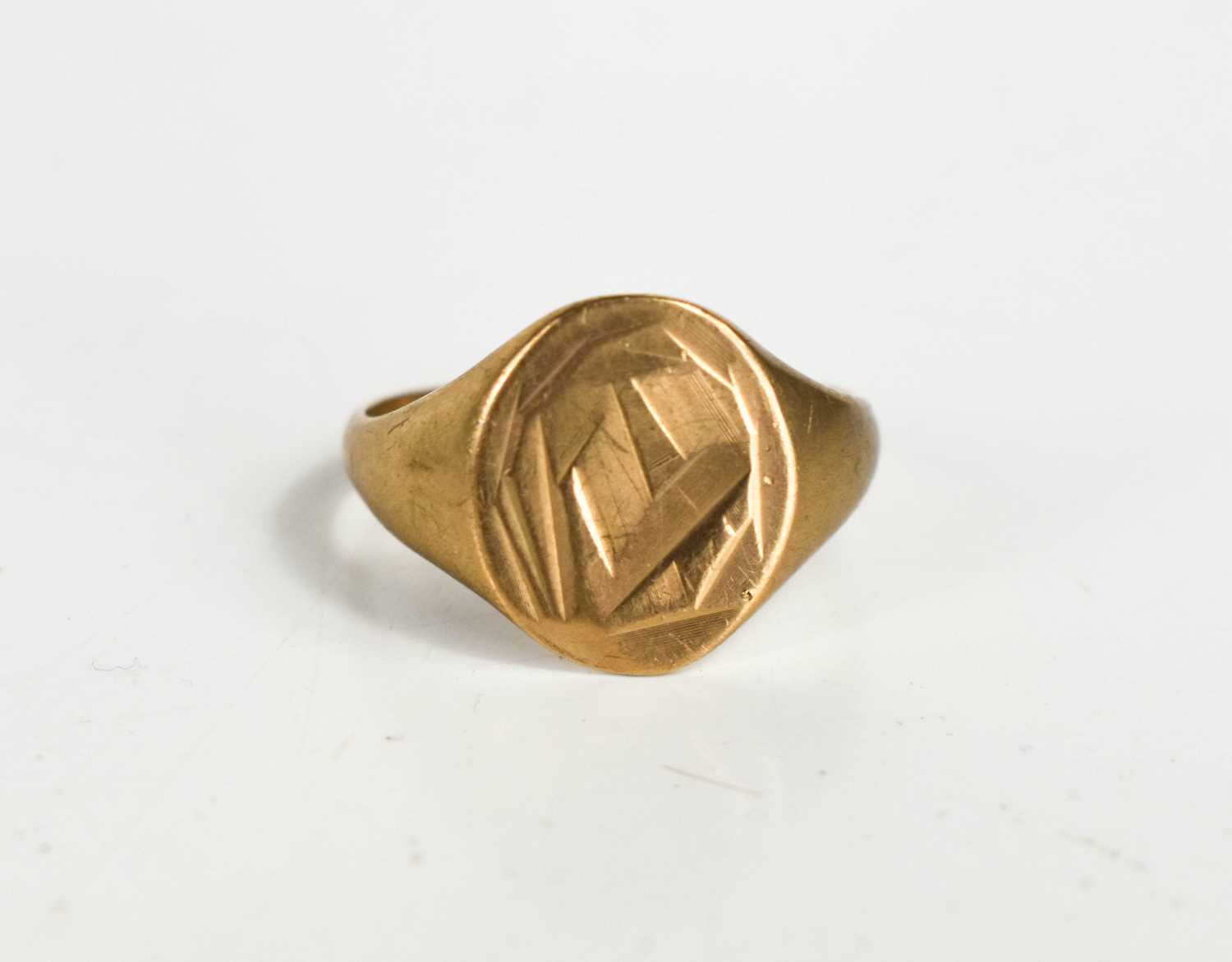 Lot 81 - A 9ct gold signet ring, size U, 5.15g.