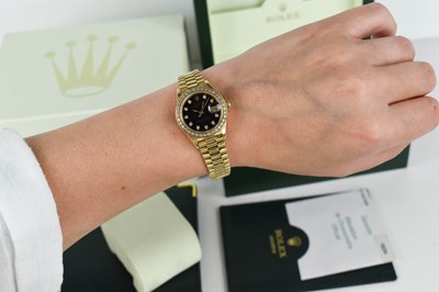 Lot 302 - A lady's 18ct gold Rolex, Oyster Perpetual...