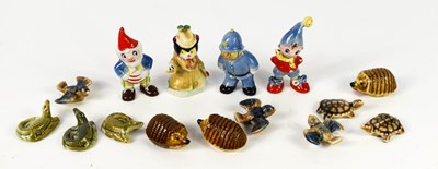 Lot 186 - A selection of Wade, to include four Noddy...