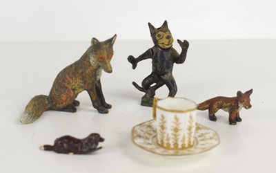 Lot 215 - A cold painted metal Bergman style fox, a...