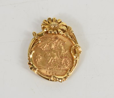 Lot 68 - A George V gold half sovereign, dated 1914,...