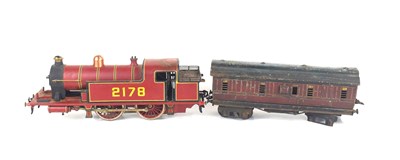 Lot 295 - A vintage O gauge live steam locomotive...