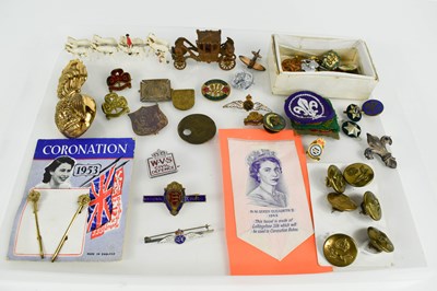 Lot 237 - A group of militaria, Scout and Royal...