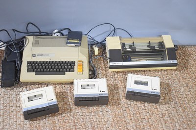 Lot 280 - A vintage Atari 800 computer system together...