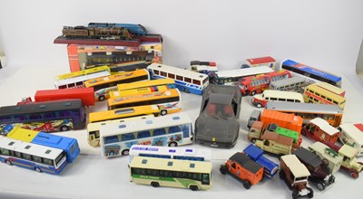 Lot 274 - A large collection of diecast vehicles to...