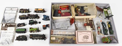 Lot 277 - A group of 'N' gauge vintage railway...